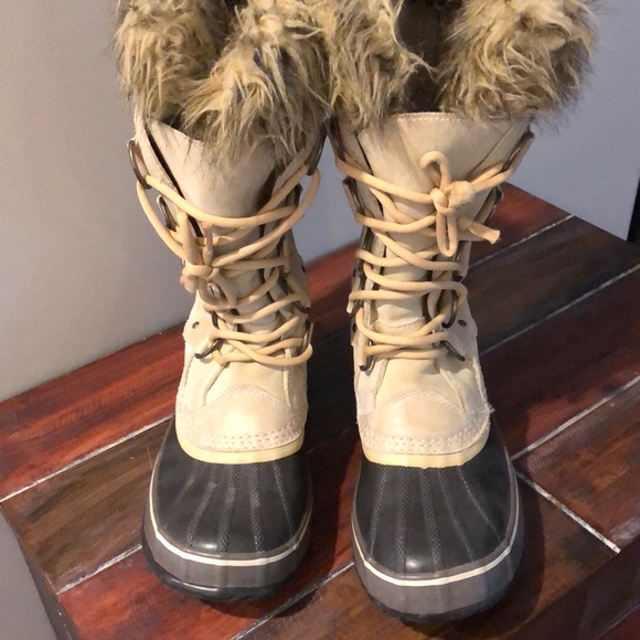 Sorel Women’s Joan of Arctic Winter Lined Boots 9 - Picture 2 of 12